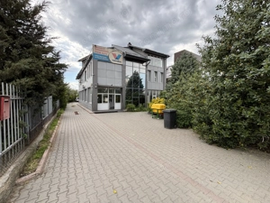Imobil cu funcțiune mixtă – ideal sediu firmă sau investiție - imagine 2