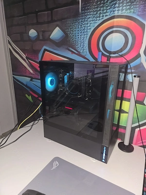 Unitatea PC Gaming+Mouse+Tastatura+Mousepad 