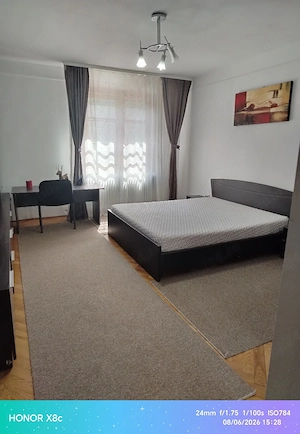 Apartament cu 6 cam de închiriat în vilă   Tătărași, zona Flora