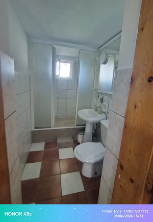 Apartament cu 6 cam de închiriat în vilă   Tătărași, zona Flora - imagine 12