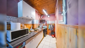 Casa cu teren de vanzare in comuna Vultureni, judetul Cluj - imagine 12