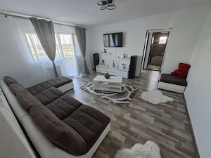 Vand Apartament 60mp etaju 3
