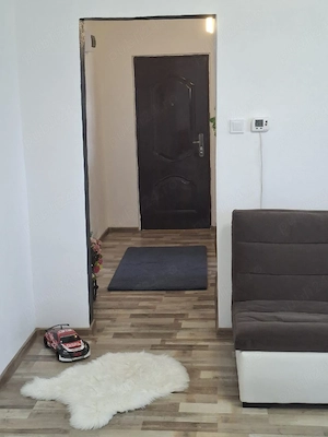 Vand Apartament 60mp etaju 3 - imagine 7