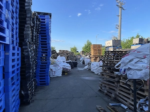 Vanzare platforma industriala. Centru de colectare deseuri reciclabile - imagine 11
