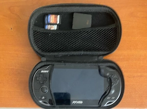 Sony Ps Vita OLED pch-1004 + 3 jocuri originale