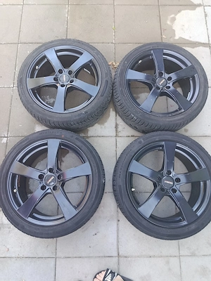 Jante audi,vw passat, golf 5,6,7, 8, Jetta 5x112 18 M+S 245 40 18