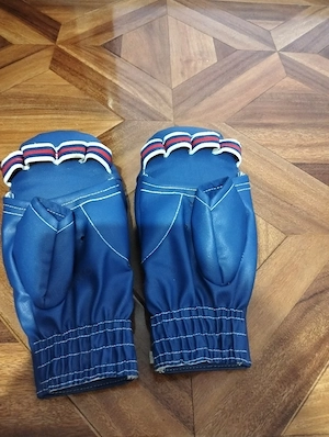 mănuși karate 