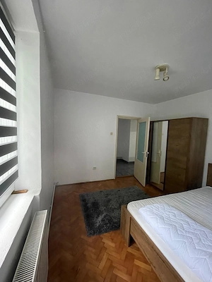 De inchirierat apartament cu doua camere situat la Parter, zona Cornisa, aproape de facultateaUMFST  - imagine 5