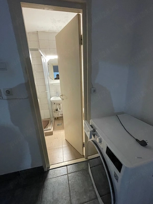 De inchirierat apartament cu doua camere situat la Parter, zona Cornisa, aproape de facultateaUMFST  - imagine 4
