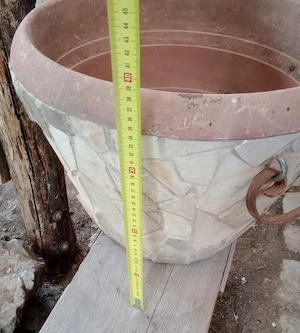 Jardiniera ghiveci mare cu placaj de piatra sparta 45 cm. diametru