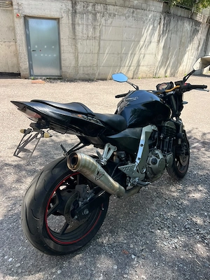 Kawasaki Z 750 - imagine 2