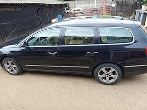 Vând Volkswagen Passat 2006,  2.0 TDI  170 CP  Cutie viteze: Manuală 6+1 trepte Stare: Înmatriculat  - imagine 4