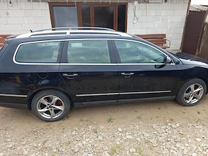 Vând Volkswagen Passat 2006,  2.0 TDI  170 CP  Cutie viteze: Manuală 6+1 trepte Stare: Înmatriculat  - imagine 5