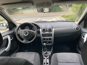 Dacia Logan Laureat 1.4 Benzina Doar 116.000KM - imagine 5