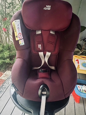 Scaun auto Britax Römer Dualfix M i-Size, rotativ 360 , Burgundy Red   stare foarte buna