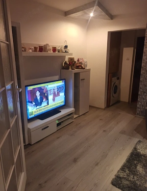 Apartament 3 camere de vânzare  - imagine 2