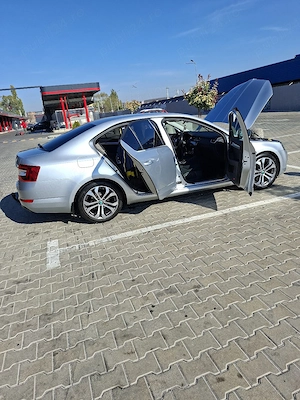 Skoda Octavia lll  - imagine 3