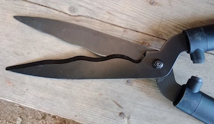 Foarfeca de tuns gard viu Fiskars SingleStep HS22 60 cm.