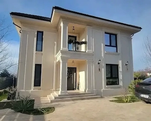 Casă la roșu în Viisoara-centru