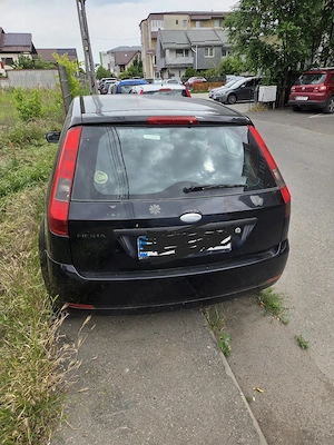 Ford Fiesta  - imagine 4