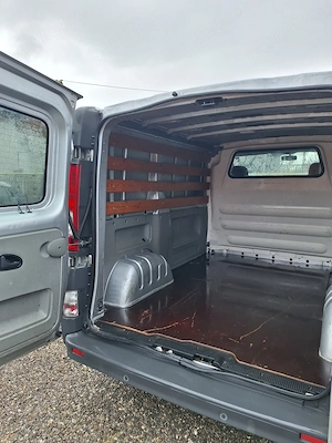 Renault trafic - imagine 3