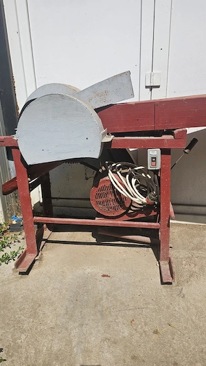 Tocătoare electrică(șișcă)