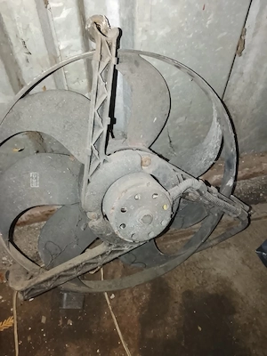 Grilă radiator Wolswagan Polo  - imagine 8