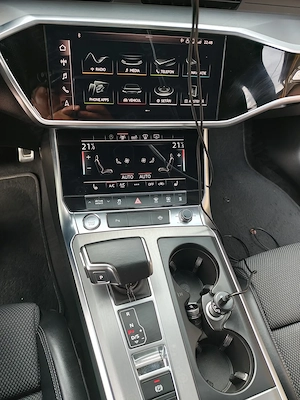 De Vinzare Audi A6 C8 Quattro 2.0 Diesel Hibrid 2019 3S-Line - imagine 5
