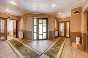 Afumați – Trandafirului, casă cărămidă 6 camere, teren 750 mp, 2 garaje - imagine 4