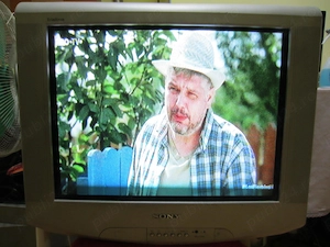 TV Sony Trinitron KV-21LS30 clasic(cu tub) diagonala 54cm,ideal jocuri retro,dormitor etc..