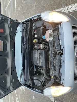 Vând Fiat Grande punto 1.4 benzină an 2011 - imagine 4