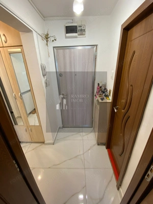 Apartament  2 camere/ 10 min metrou Titan/ sector 3 - imagine 7