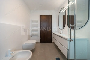 Casa individuala 4 camere, teren de 596 mp, partial mobilata, Cristian - imagine 17