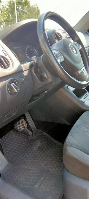 Volkswagen Tiguan  - imagine 9