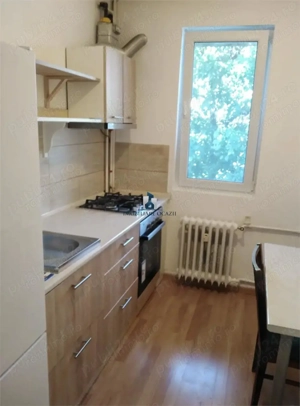 Inchiriere Apartament 2 Camere Semidecomandat Sos.Oltenitei - imagine 2