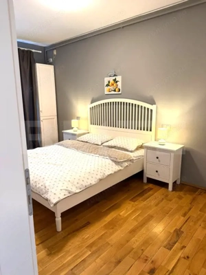 2 camere, decomandat, 55 mp, A.C., zona strazii Traian