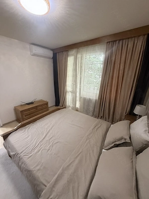 De vanzare 3 camere decomandat Mobilat Utilat Bercen