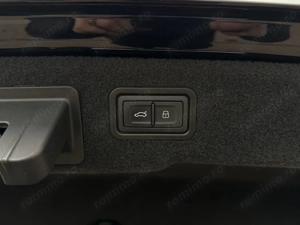 Audi A8 - imagine 14