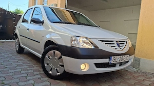 Dacia Logan Laureat sept 2007 - benzina cu AC - 1.950 eur negociabil