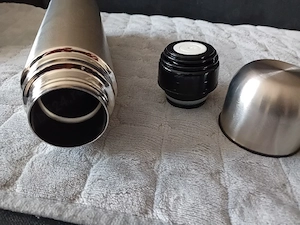 termos nou 1 litri inox cu capac 