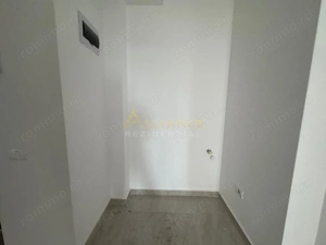 Apartament 2 Cam de Vanzare | Decomandat | Strada Solstitiului | - imagine 4