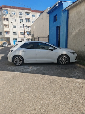 Toyota Corolla Hybrid  - imagine 9