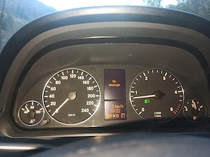 Vând Mercedes Benz A 180 cdi! - imagine 4