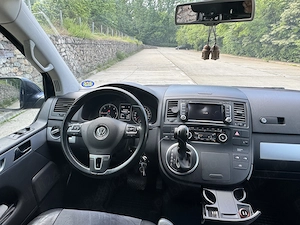 VW Multivan, TVA deductibil, 4x4, automat, dotari FULL, KM reali - imagine 5