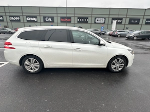 Peugeot 308 break - imagine 6
