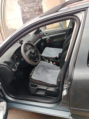 Vând Skoda Octavia 2, anul 2012  - imagine 4