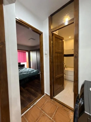 Apartament 3 camere, decomandat, 53 mp - zona Lipovei - imagine 9
