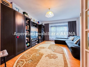 Ap. 2 camere LA CHEIE + Boxa 7mp + 2 locuri parcare, in Mun. Deva, Jud. HD, zona Garii, Zarandului. - imagine 2