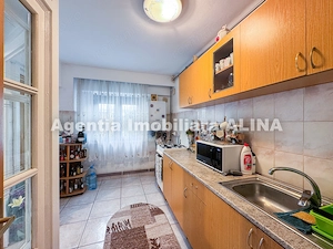 Ap. 2 camere LA CHEIE + Boxa 7mp + 2 locuri parcare, in Mun. Deva, Jud. HD, zona Garii, Zarandului. - imagine 6