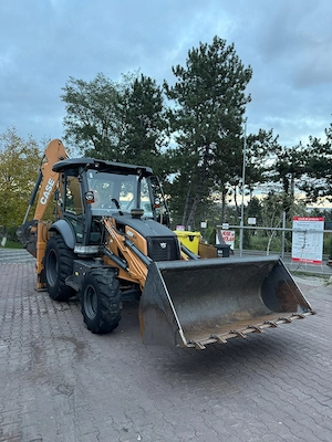 Vând Buldoexcavator Case stare bună, 4300 ore - imagine 2